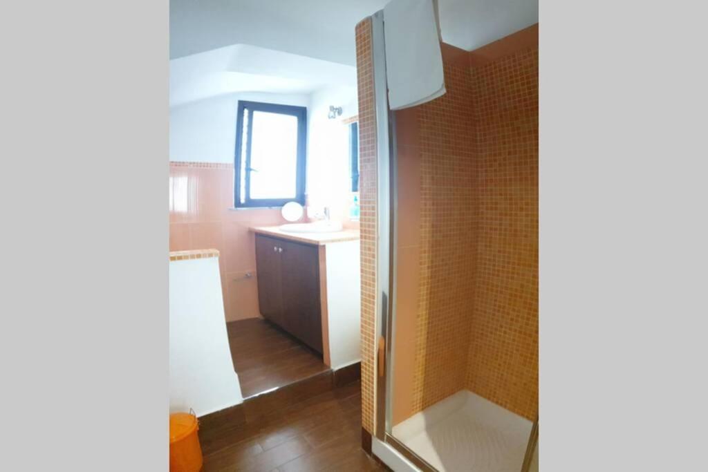 Dimora Maqueda Apartment Palermo Bagian luar foto